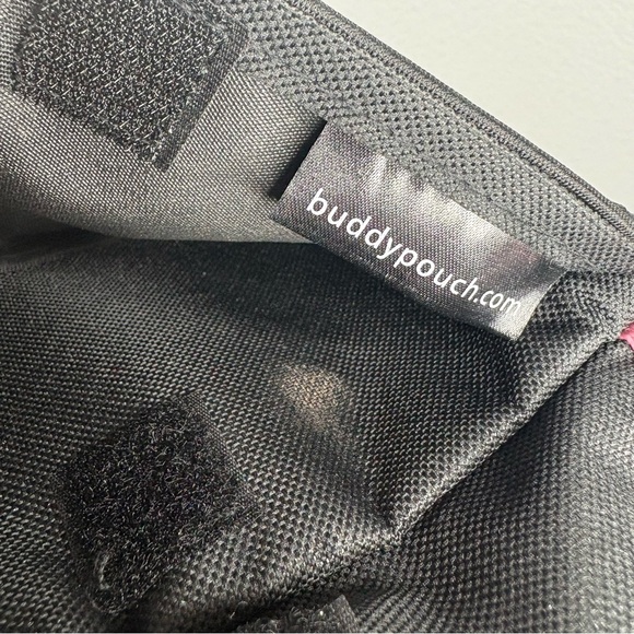 Buddy Pouch Magnetic Phone & Essentials Holder - Picture 6 of 7